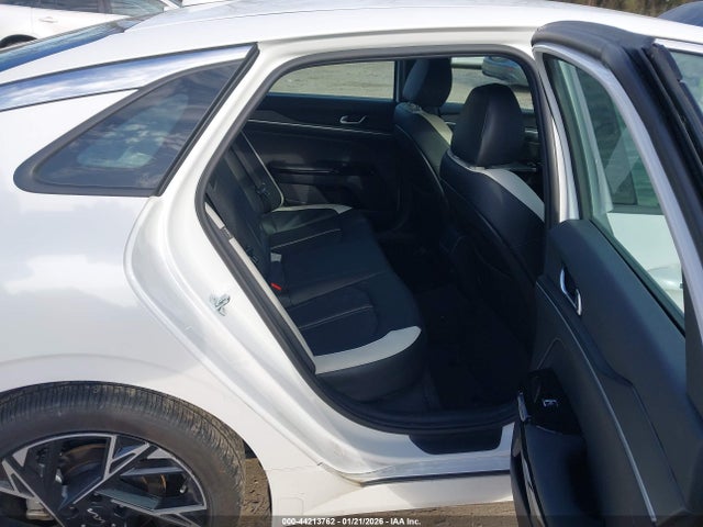 KNAG64J73S5300103 KIA K5 Gt-line
