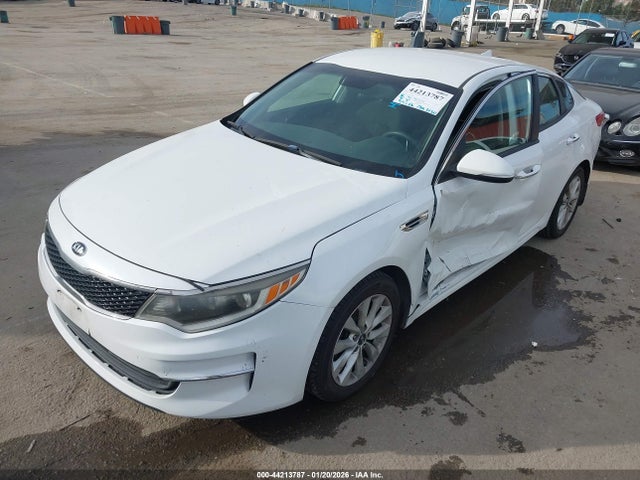 5XXGT4L39JG266099 KIA Optima Lx