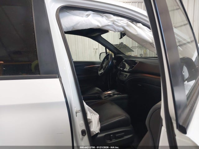 2019 HONDA PASSPORT 5FNYF8H54KB023205 Photo 4