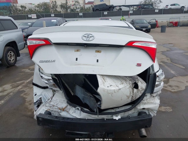 Toyota Corolla S Plus 2015 5YFBURHE8FP313121 Image 16