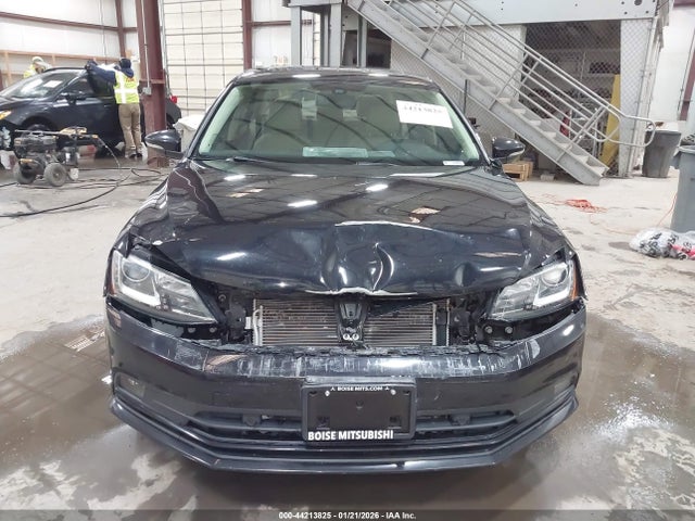 3VW637AJ9GM415288 Volkswagen Jetta Hybrid Sel Premium