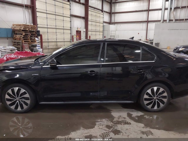 3VW637AJ9GM415288 Volkswagen Jetta Hybrid Sel Premium