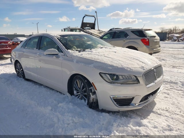 2017 LINCOLN MKZ 3LN6L5D93HR606682