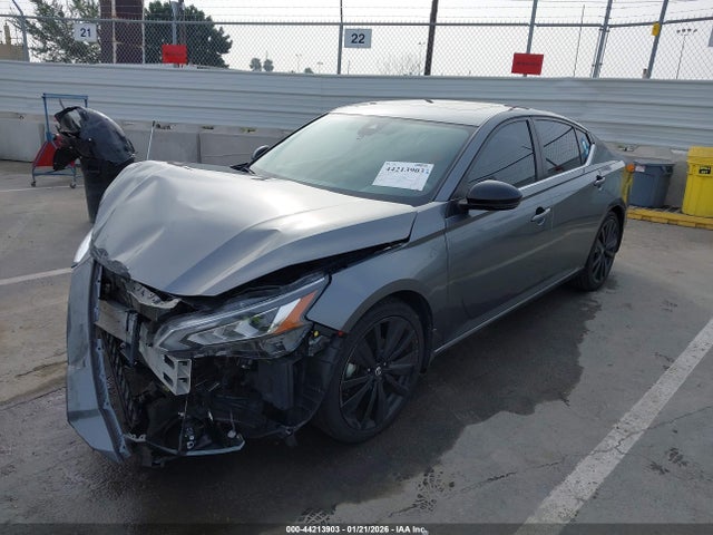 1N4BL4CV1NN404021 Nissan Altima Sr Fwd