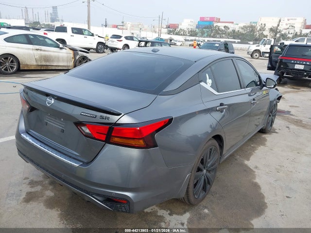 1N4BL4CV1NN404021 Nissan Altima Sr Fwd