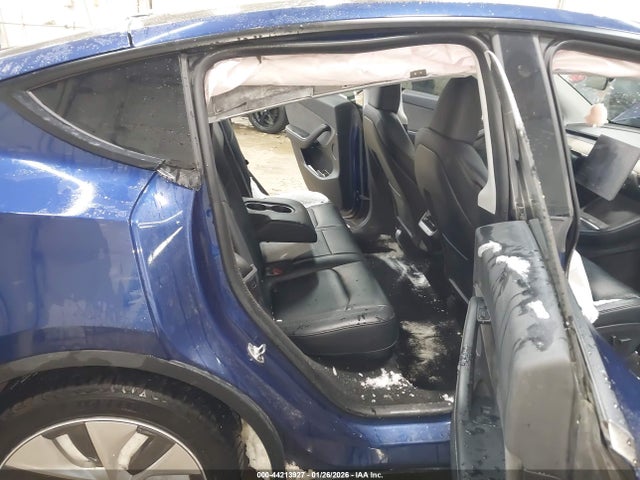 2022 TESLA MODEL Y 7SAYGDEE9NA019312 Photo 7
