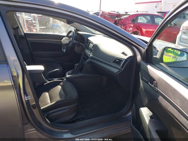 2018 HYUNDAI ELANTRA 5NPD84LF8JH280725 Photo 4