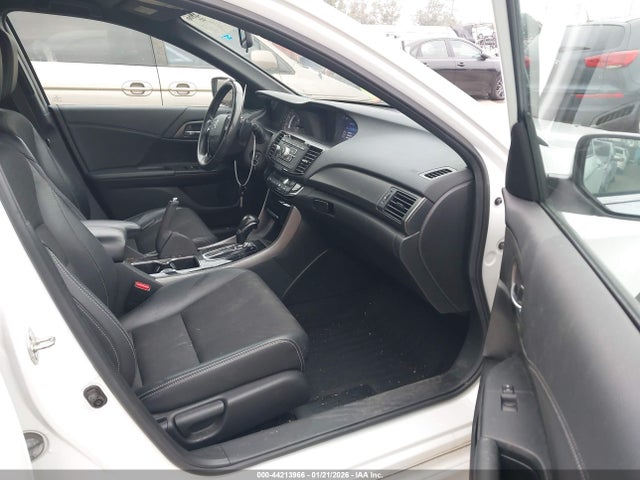 1HGCR2F56GA144496 Honda Accord Sport