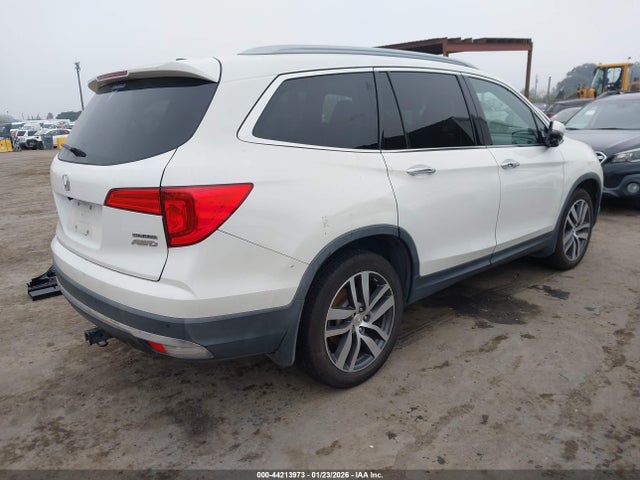 5FNYF6H92HB088070 Honda Pilot Touring