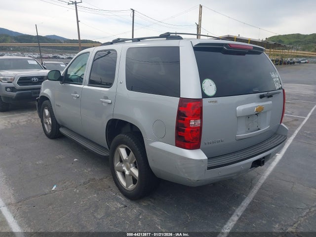 Chevrolet Tahoe Lt 2014 1GNSCBE0XER110858 Image 3