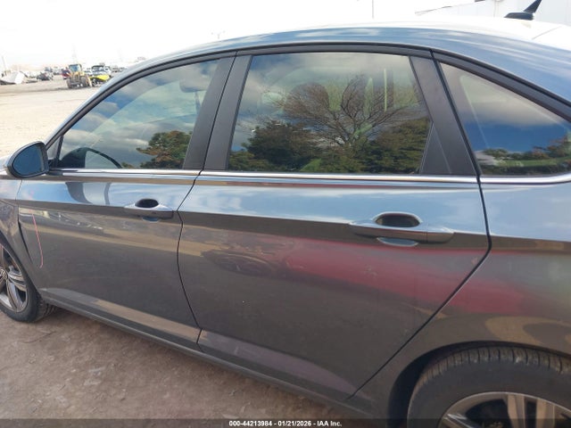Продажа на аукционе авто 2023 Volkswagen Jetta 1.5t Se, vin: 3VW7M7BU8PM044554, номер лота: 44213984