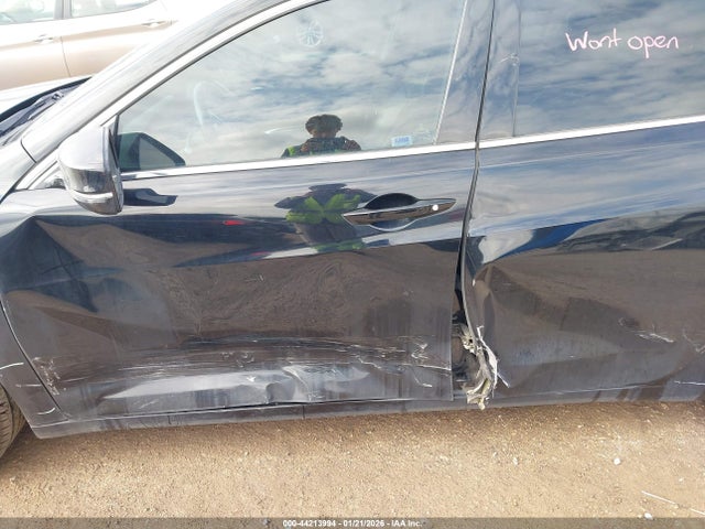 44213994 :رقم المزاد ، 19UUB2F79FA017489 vin ، 2015 Acura Tlx V6 Advance مزاد بيع