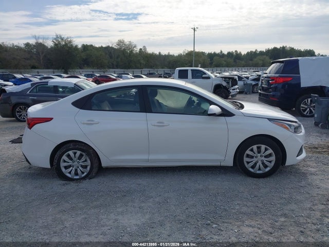 Продаж на аукціоні авто 2022 Hyundai Accent Se, vin: 3KPC24A66NE183551, номер лоту: 44213995
