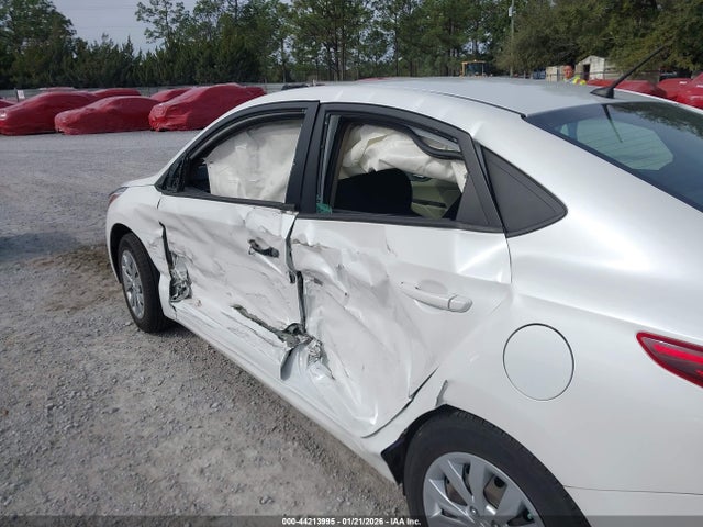 Продаж на аукціоні авто 2022 Hyundai Accent Se, vin: 3KPC24A66NE183551, номер лоту: 44213995