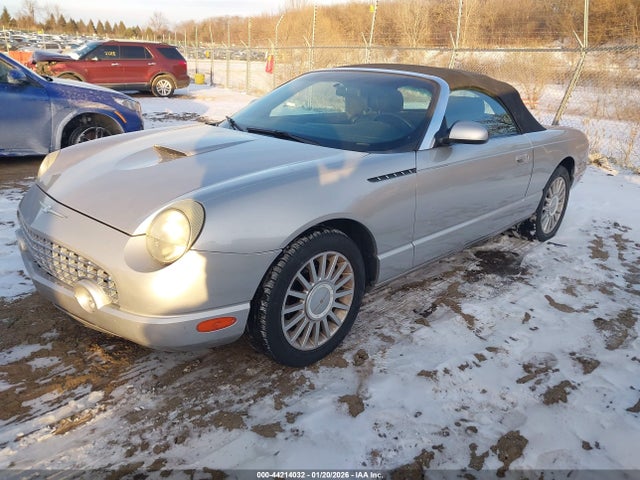 2004 FORD THUNDERBIRD 1FAHP60A74Y102838 Photo 1