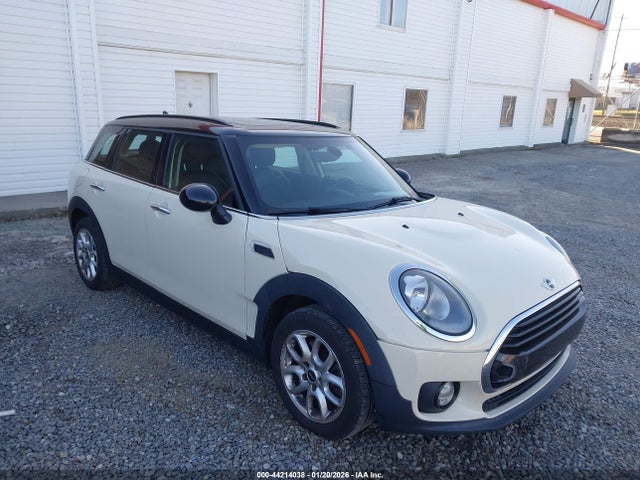 2016 MINI CLUBMAN WMWLN5C56G2E07029