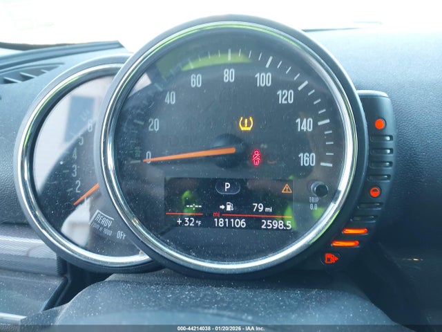 2016 MINI CLUBMAN WMWLN5C56G2E07029 Photo 6