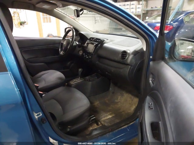 2017 MITSUBISHI MIRAGE G4 ML32F3FJXHHF14045 Photo 4