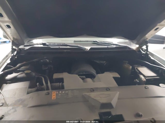 1GCVKPECXJZ336618 Chevrolet Silverado 1500 Custom