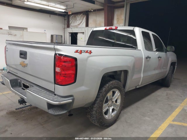 1GCVKPECXJZ336618 Chevrolet Silverado 1500 Custom