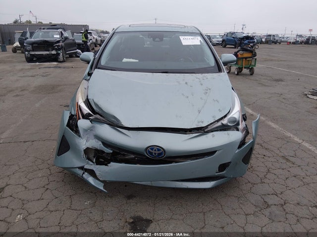 JTDKARFU9G3020941 Toyota Prius Four