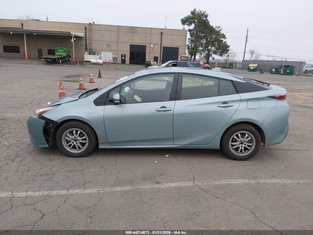 JTDKARFU9G3020941 Toyota Prius Four