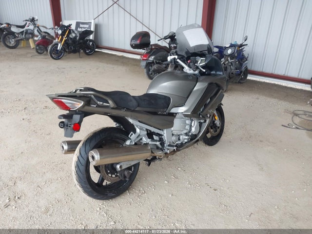 2013 YAMAHA FJR1300 JYARP24Y1DA000132 Photo 3