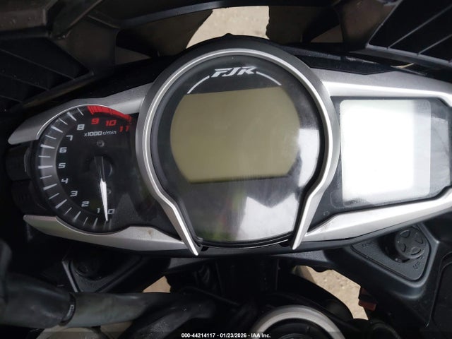 2013 YAMAHA FJR1300 JYARP24Y1DA000132 Photo 6