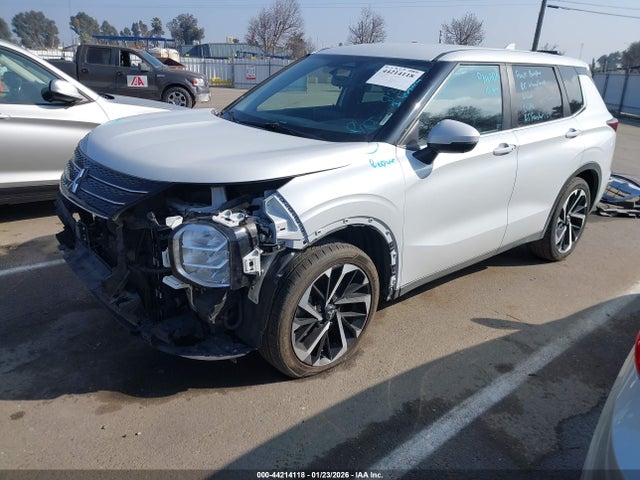 2023 MITSUBISHI OUTLANDER JA4J4UA86PZ017793 Photo 1