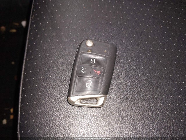 2021 VOLKSWAGEN TIGUAN 3VV2B7AX7MM098052 Photo 10