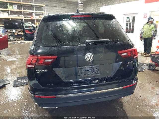 Продаж на аукціоні авто 2021 Volkswagen Tiguan 2.0t Se/2.0t Se R-line Black/2.0t Sel, vin: 3VV2B7AX7MM098052, номер лоту: 44214119