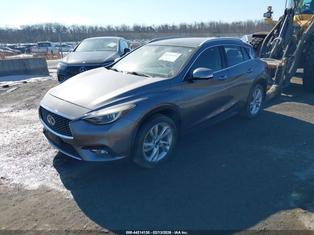 2018 INFINITI QX30 SJKCH5CP8JA005306 Photo 1