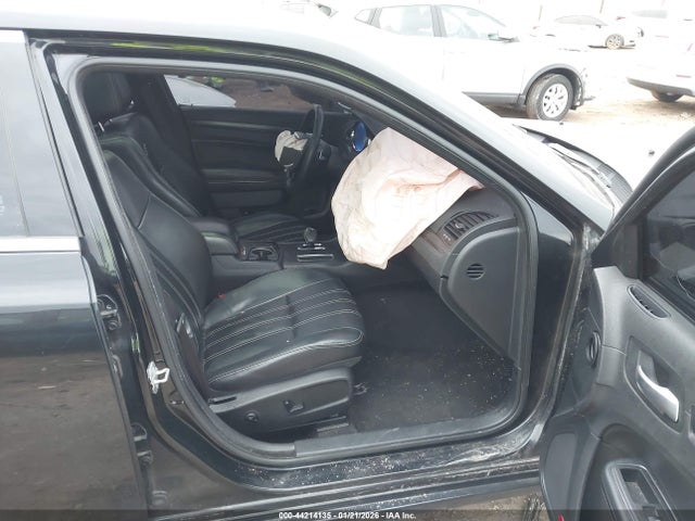 Продаж на аукціоні авто 2014 Chrysler 300 300s, vin: 2C3CCABG2EH189830, номер лоту: 44214135