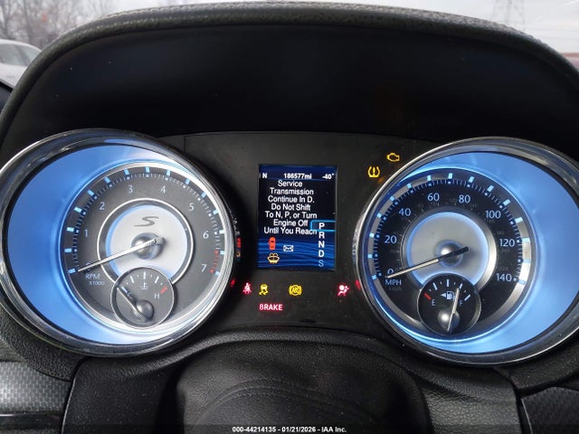 Продаж на аукціоні авто 2014 Chrysler 300 300s, vin: 2C3CCABG2EH189830, номер лоту: 44214135