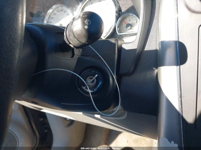 2006 SATURN VUE 5GZCZ33D26S837153 Photo 10