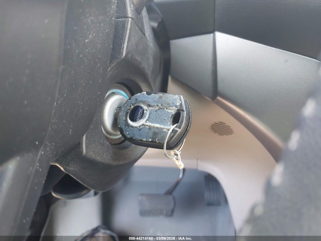 1FMCU9HD0JUA77003 Ford ESCAPE SEL