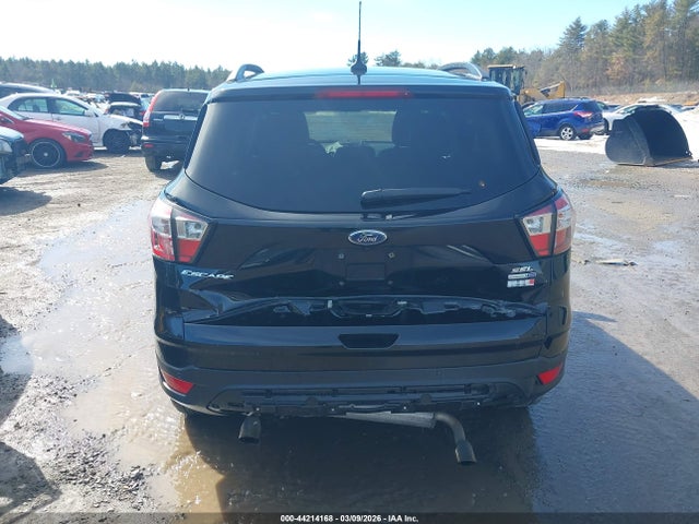 1FMCU9HD0JUA77003 Ford ESCAPE SEL