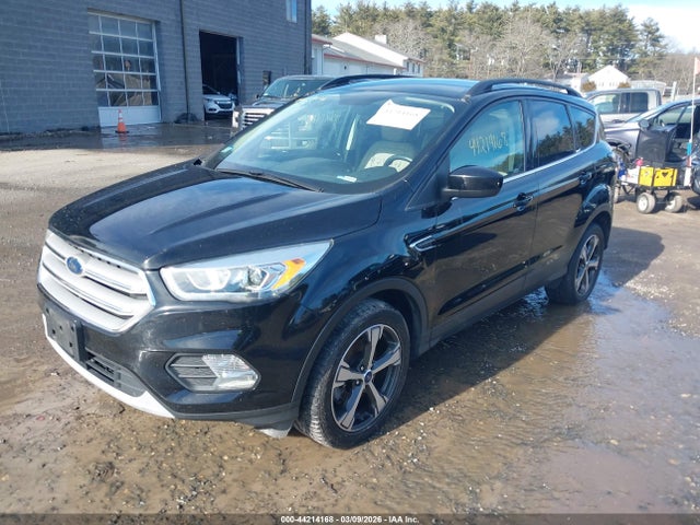 1FMCU9HD0JUA77003 Ford ESCAPE SEL