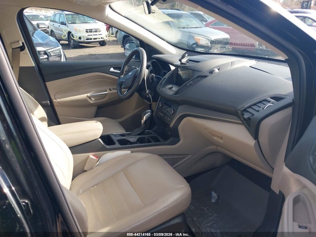 1FMCU9HD0JUA77003 Ford ESCAPE SEL
