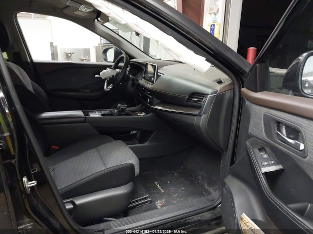 2023 NISSAN ROGUE JN8BT3BA7PW418252 Photo 4