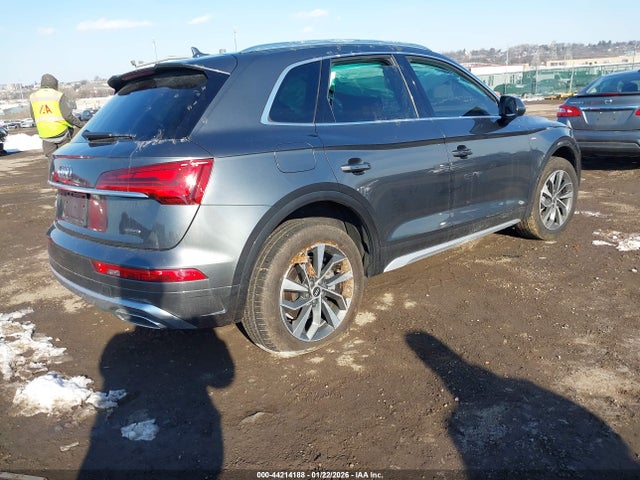 2022 Audi Q5 Premium 45 Tfsi S Line Quattro S Tronic მანქანა იყიდება აუქციონზე, vin: WA1GAAFY1N2032539, აუქციონის ნომერი: 44214188