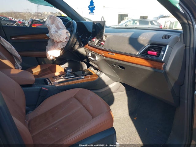 2022 Audi Q5 Premium 45 Tfsi S Line Quattro S Tronic მანქანა იყიდება აუქციონზე, vin: WA1GAAFY1N2032539, აუქციონის ნომერი: 44214188