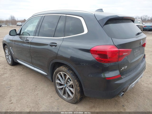 2019 BMW X3 5UXTR9C50KLD97680 Photo 2