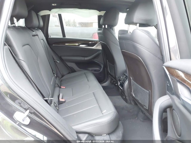 2019 BMW X3 5UXTR9C50KLD97680 Photo 7