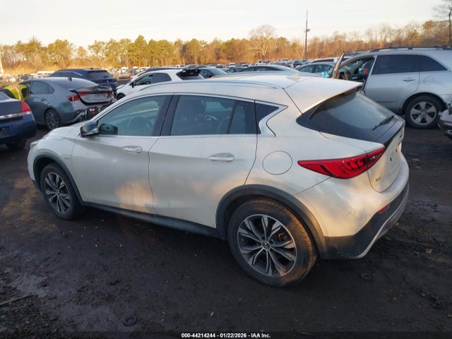 Продажа на аукционе авто 2017 Infiniti Qx30 Premium, vin: SJKCH5CR2HA037633, номер лота: 44214244