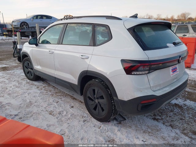 Продажа на аукционе авто 2025 Volkswagen Taos 1.5t S, vin: 3VV5C7B21SM085792, номер лота: 44214269
