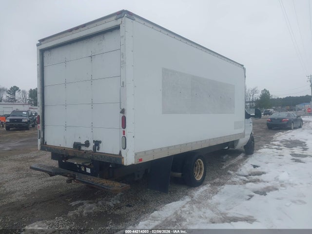 Ford E-350 Cutaway 2014 1FDWE3FL1EDA61304 Image 4
