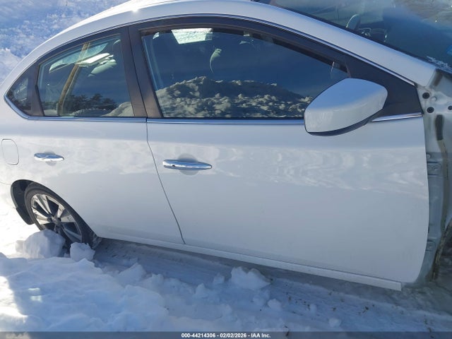 3N1AB7AP0KY407881 Nissan SENTRA SV