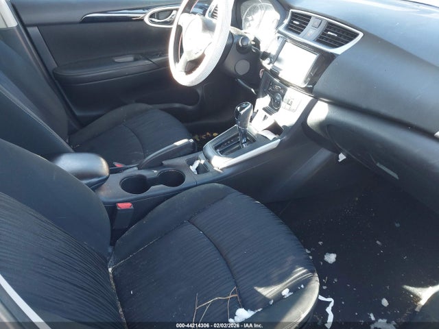 3N1AB7AP0KY407881 Nissan SENTRA SV