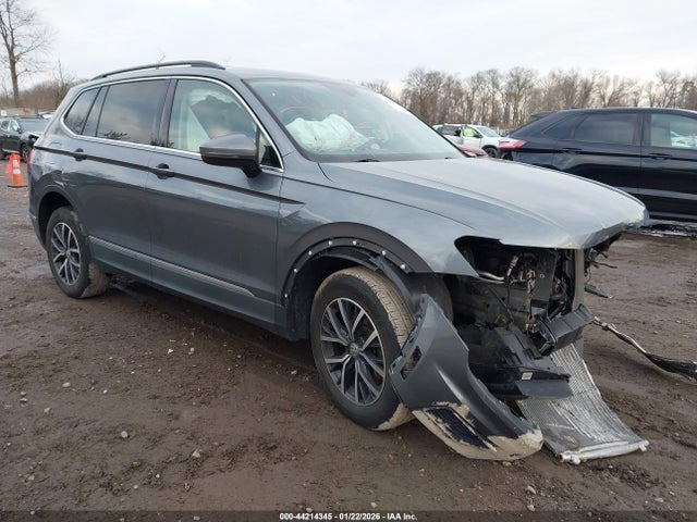 Продажа на аукционе авто 2020 Volkswagen Tiguan 2.0t Se/2.0t Se R-line Black/2.0t Sel, vin: 3VV2B7AX1LM131867, номер лота: 44214345